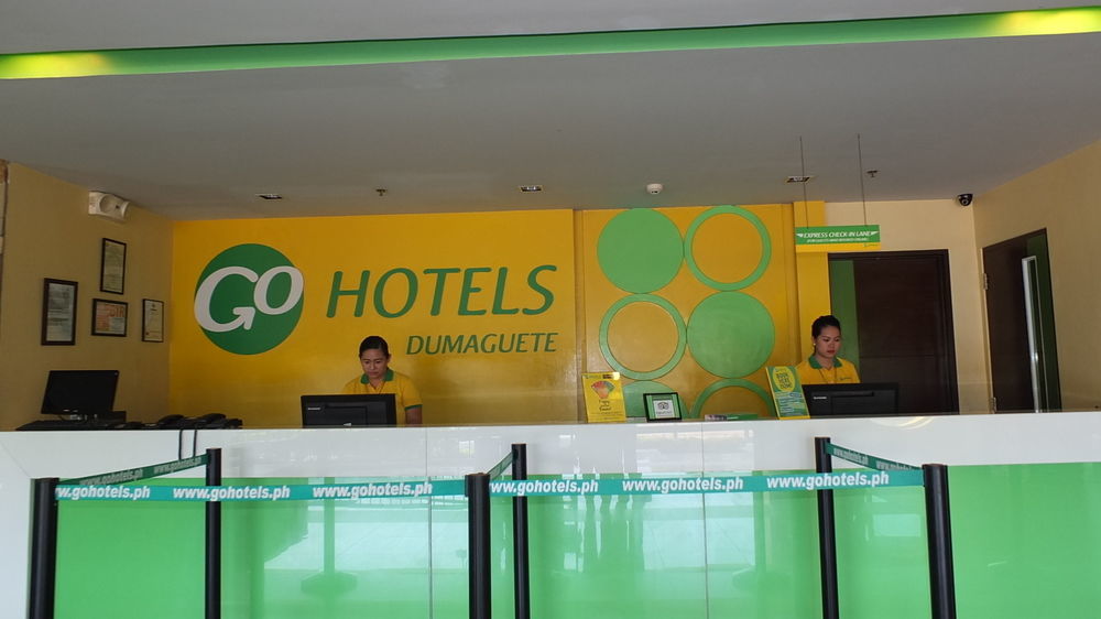 Go Hotels Dumaguete Dumaguete City Buitenkant foto